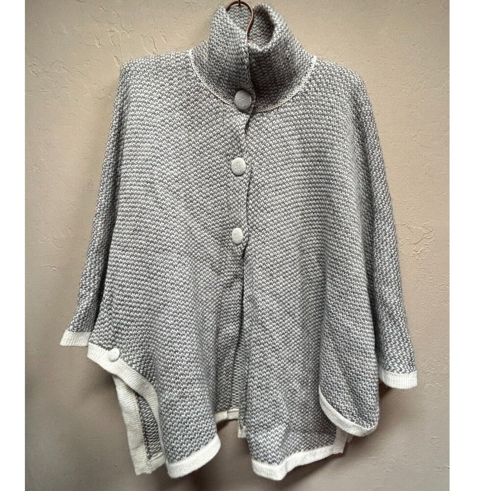 Alpaca Fina Women's Gray Knit Button Front Cape Poncho Cardigan Sweater